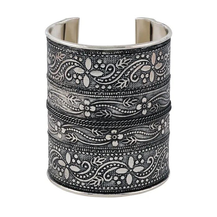 Bracelets Teejh Teejh Yashodhara Silver Oxidised Cuff Bracelet Bracelets Teejh Teejh Yashodhara Silver Oxidised Cuff Bracelet
