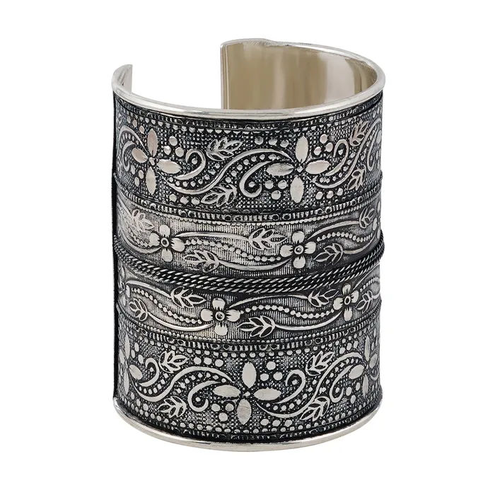 Bracelets Teejh Teejh Yashodhara Silver Oxidised Cuff Bracelet Bracelets Teejh Teejh Yashodhara Silver Oxidised Cuff Bracelet