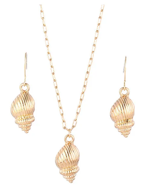 N108 Gold Shell Necklace with FREE Earrings 02 Necklaces