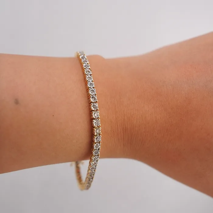 10k Gold Diamond Illusion Bracelet 7in C730 AB and J Bracelets