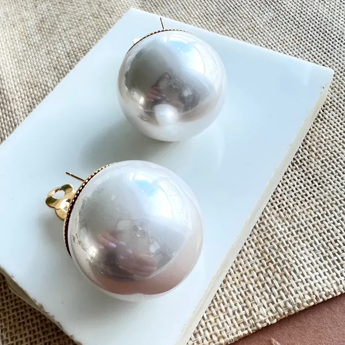 Earrings Upakarna Statement Pearl Ball Earrings