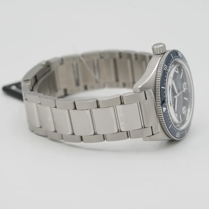 Watches Glashtte Original SeaQ Blue 395mm Diver Watch
