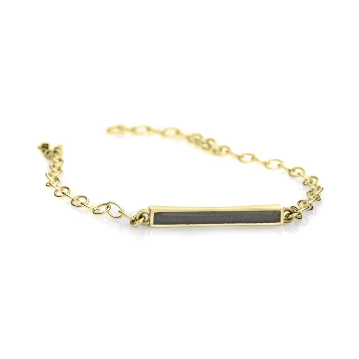 closebymejewelry Bracelets Thin Lateral Bar Chain Cremation Bracelet in 14K Yellow Gold