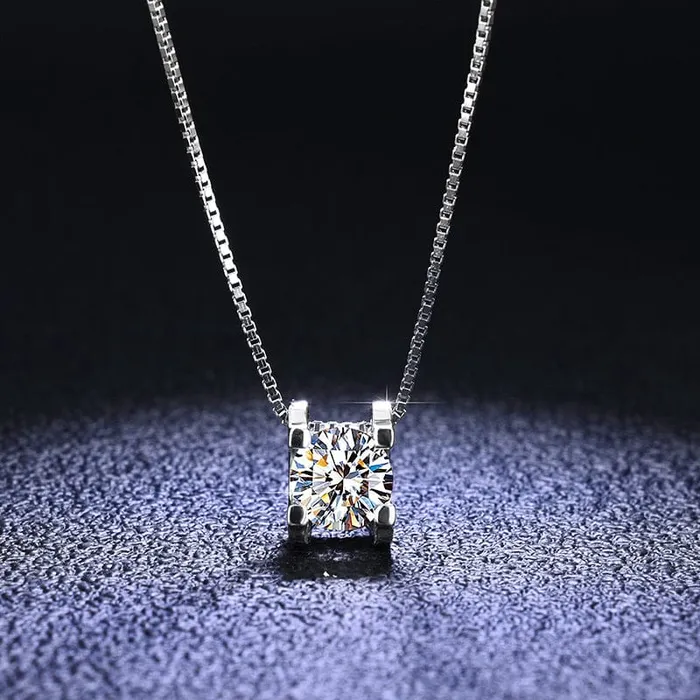 VVS Jewelry VVS1 Classic Moissanite Pendant 925 Silver Necklace Necklaces