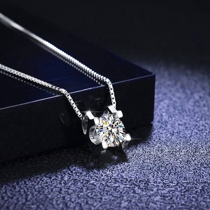 VVS Jewelry VVS1 Classic Moissanite Pendant 925 Silver Necklace Necklaces