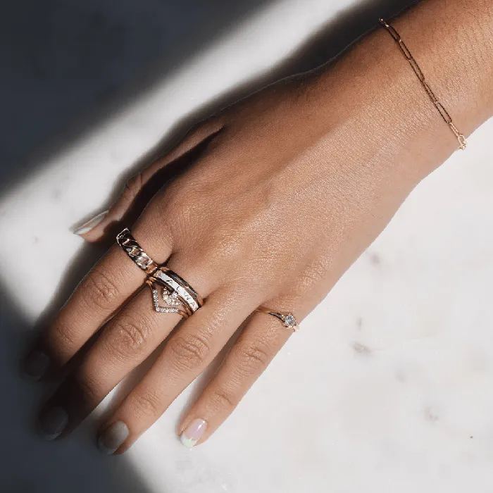 White Diamond Triangle Nesting Ring Marrow Fine Rings White Diamond Triangle Nesting Ring Marrow Fine Rings