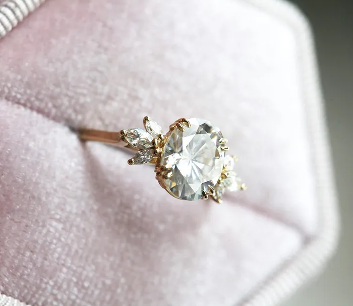 Capucinne Rings Charlize Lab Diamond Ring