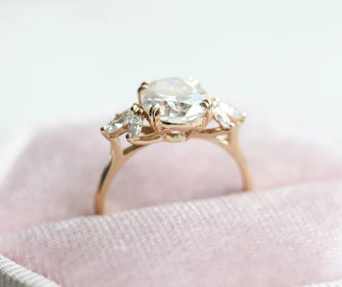 Capucinne Rings Charlize Lab Diamond Ring
