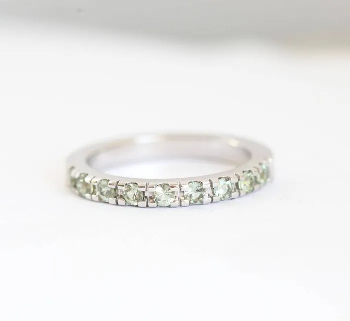 capucinne Rings Light Green Sapphire Ring White Gold Wedding Band