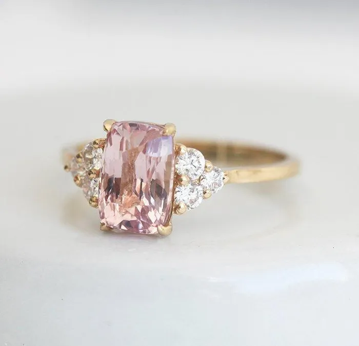capucinne Rings Rita Peach Sapphire Diamond Ring