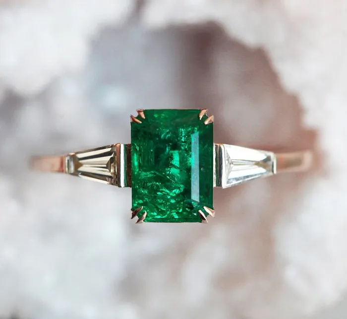 Cleo Emerald Ring Set Capucinne Rings