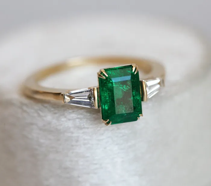 Cleo Emerald Ring Set Capucinne Rings
