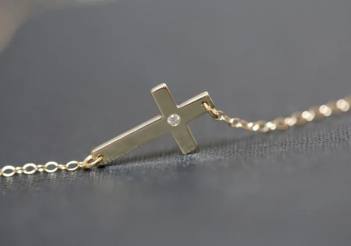 Cross Necklace Diamond Cross Capucinne Necklaces