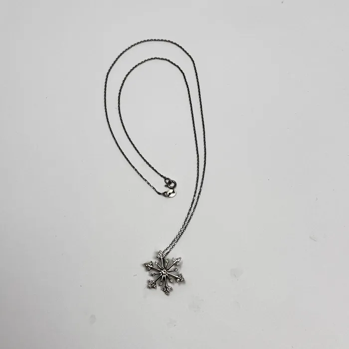 Jewelry Snowflake Necklace Necklaces
