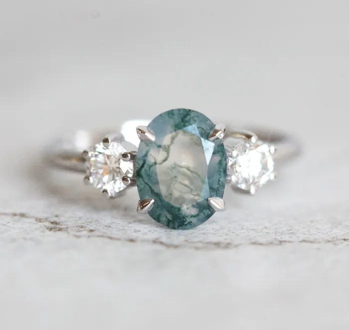 Marla Moss Agate Ring with Diamonds Capucinne Rings
