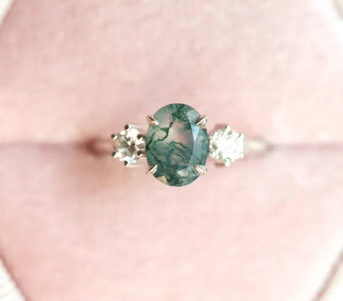 Marla Moss Agate Ring with Diamonds Capucinne Rings