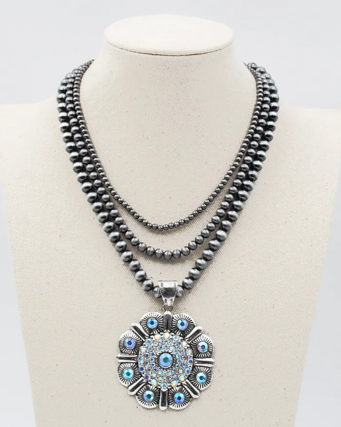 Necklaces 12142023 Multiple Layered Navajo Pearl Chain Pendant Necklace