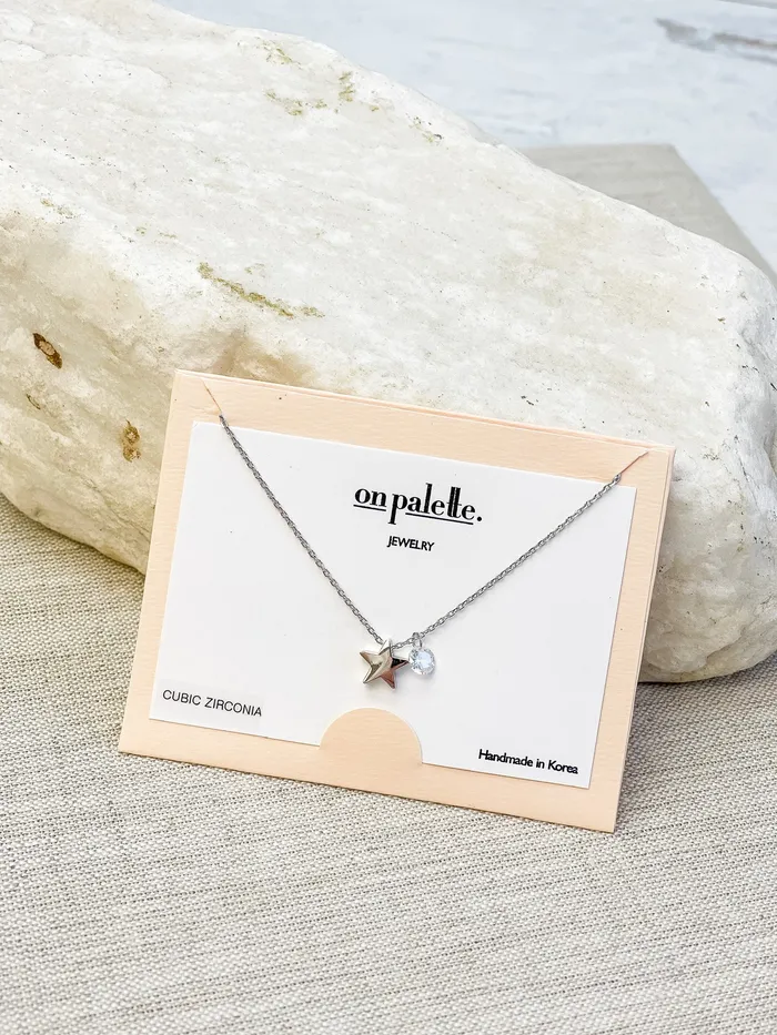 Prep Obsessed FC Necklaces Cubic Zirconia Star Pendant Necklace Silver