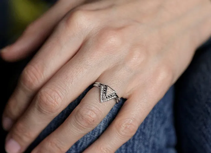 Rings Capucinne Diamond Ring Set Modern Engagement Ring Set