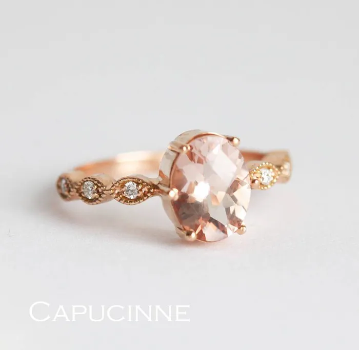 Rings capucinne Scarlett Oval Morganite Ring Ready to Ship