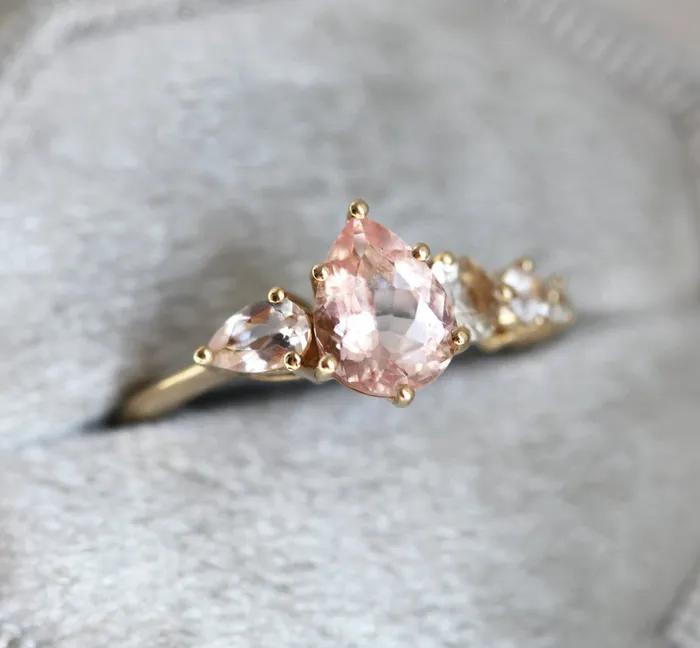 Rings Capucinne Zendaya Pear Morganite Ring