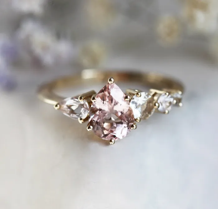 Rings Capucinne Zendaya Pear Morganite Ring