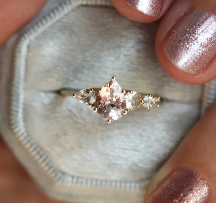 Rings Capucinne Zendaya Pear Morganite Ring