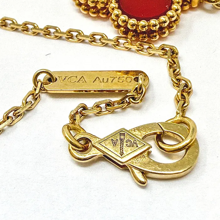 Van Cleef Arpels Necklaces Van Cleef Arpels Alhambra Necklace
