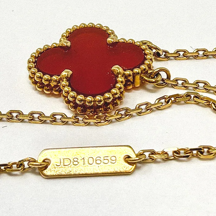 Van Cleef Arpels Necklaces Van Cleef Arpels Alhambra Necklace