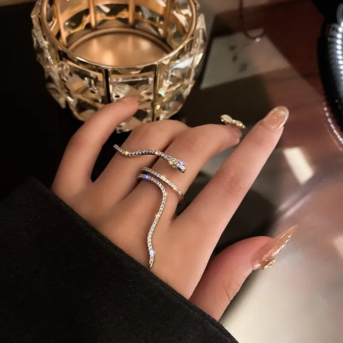 wickedafstore Rings Splendid Snake Shape Ring