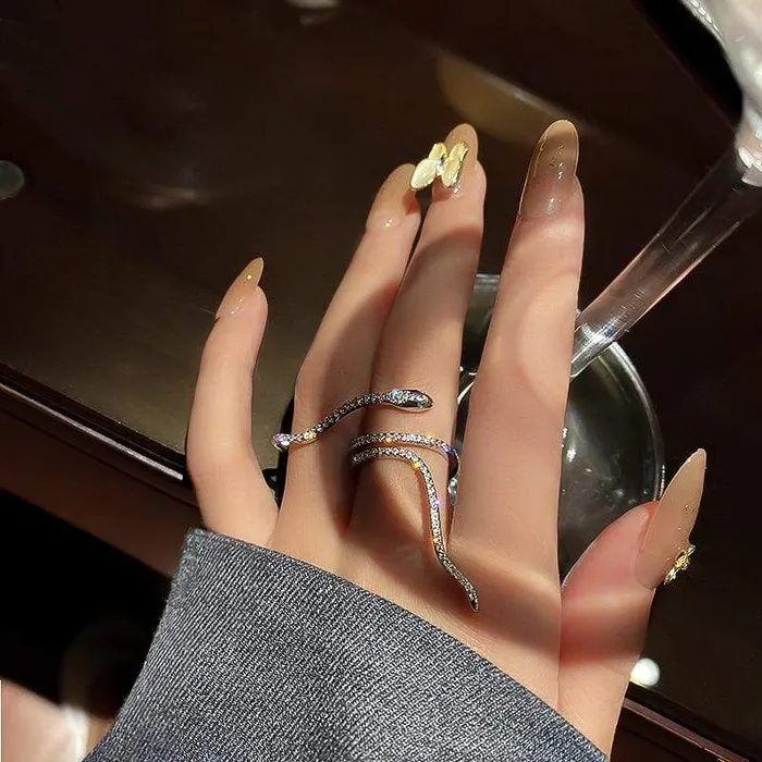 wickedafstore Rings Splendid Snake Shape Ring
