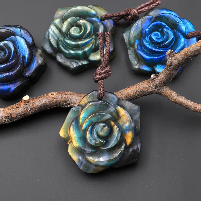 AAA Hand Carved Natural Labradorite Rose Flower Pendant 30mm Gemstone Focal Bead A6 Intrinsic Trading Necklaces AAA Hand Carved Natural Labradorite Rose Flower Pendant 30mm Gemstone Focal Bead A6 Intrinsic Trading Necklaces