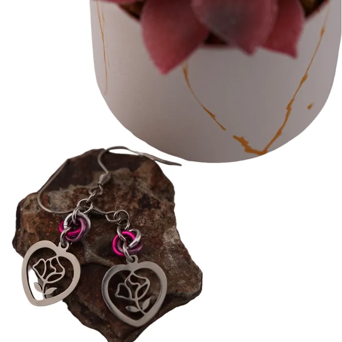 Captive Collars Earrings Rose Heart Earrings