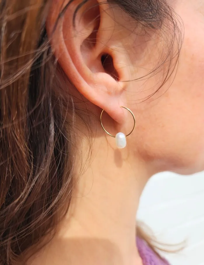 Earrings Pearl Gold Hoop Earrings for Goddess SoulKu