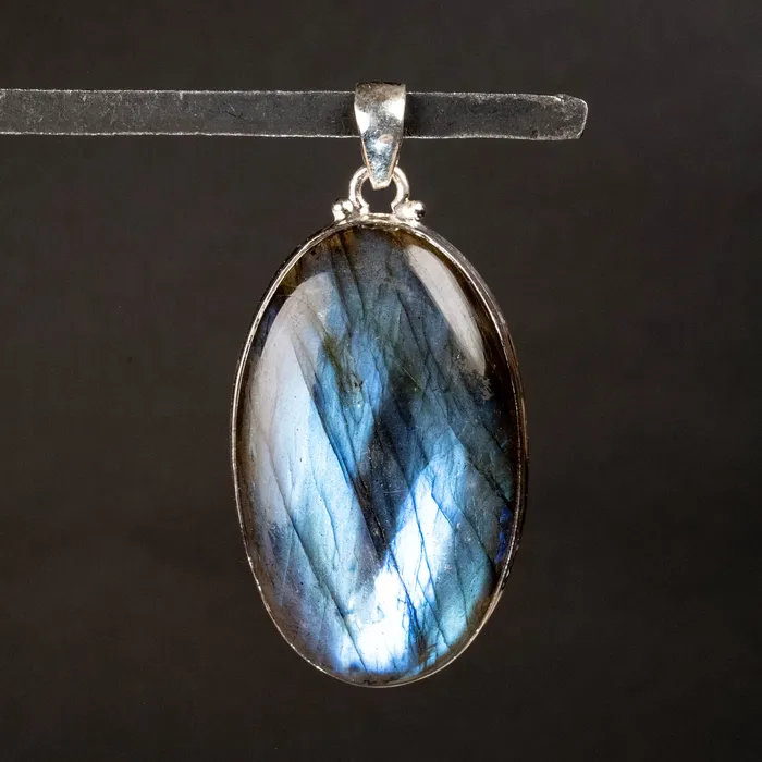 InnerVision Crystals Necklaces Labradorite Pendant 1923 g 54x27mm 925 Silver InnerVision Crystals Necklaces Labradorite Pendant 1923 g 54x27mm 925 Silver