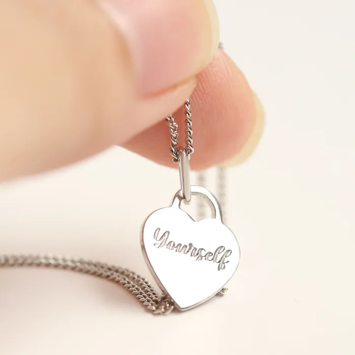 LOULOUROSE Necklaces Petite Heart Plaque Pendant