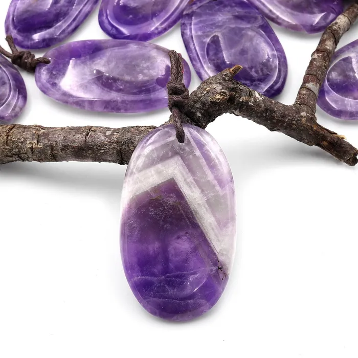Natural Purple Amethyst Pendant Indented Oval Focal Worry Stone Bead Intrinsic Trading Necklaces
