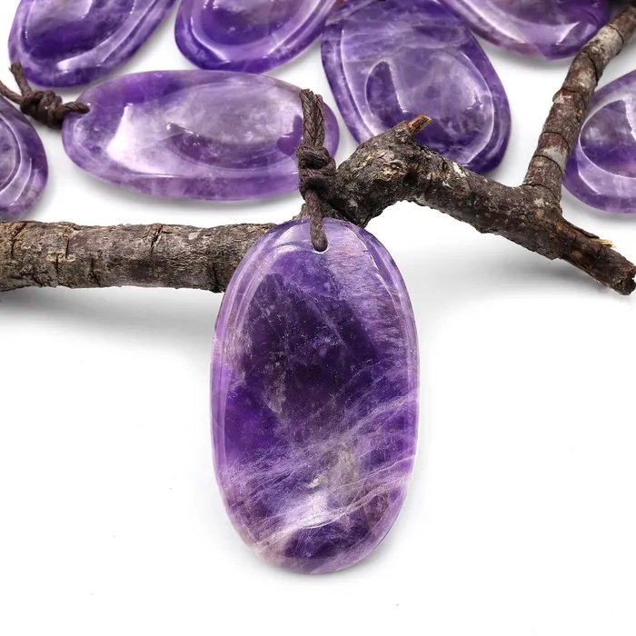 Natural Purple Amethyst Pendant Indented Oval Focal Worry Stone Bead Intrinsic Trading Necklaces