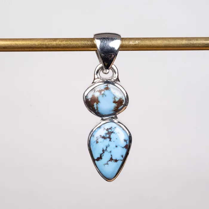 Necklaces InnerVision Crystals Golden Hill Turquoise Pendant 308 g 30x9mm 925 Silver Necklaces InnerVision Crystals Golden Hill Turquoise Pendant 308 g 30x9mm 925 Silver