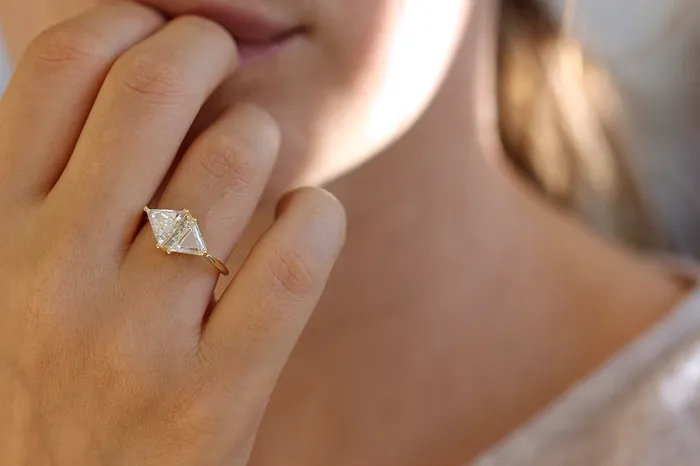 One Carat Trillion Cut Diamond Engagement Ring Fancy Yellow Rhombus Diamond Ring ARTEMER Rings
