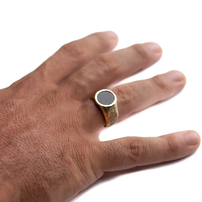 Rings JewelryLab ROUNDED BLACK ONYX STONE RING BRASS