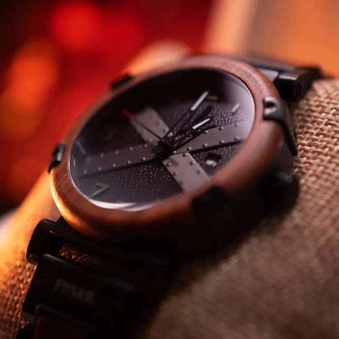 Viking Trinkets Watches Bound In Chains Handcrafted Wooden Watch